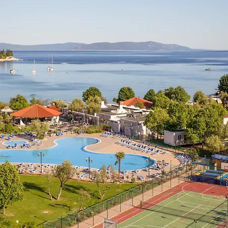 Casa vacanze Mobile In With Shared Pool *