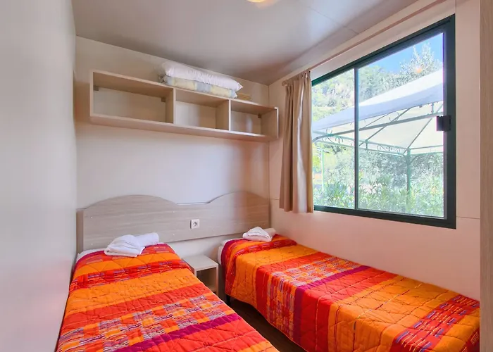 Casa vacanze Mobile In With Shared Pool *